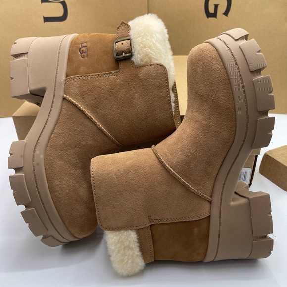 UGG WMNS 
W BROOKLYN BUCKLE PLATFORM HIGH HEELS BOOTS CHESTNUT Tan Shearling - Picture 6 of 16